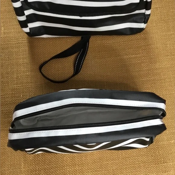 Scout 2-Piece Set 3-way Makeup Pouch And Burrito Hanging Toiletry Bag - B125 - Picture 10 of 10